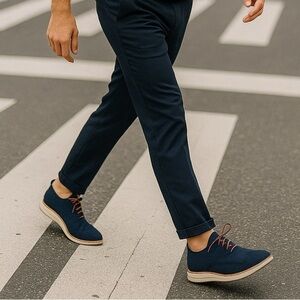 Cole Haan Men’s OG Grand Stitchlite Wingtip Oxford Navy Ivory | Size 9 M NWT